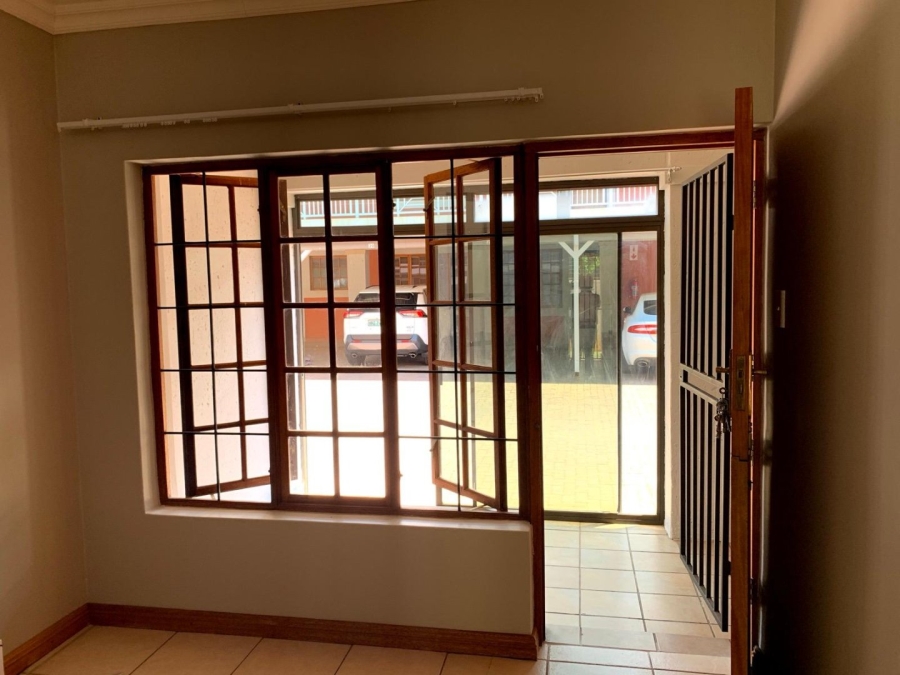 1 Bedroom Property for Sale in Bult West North West